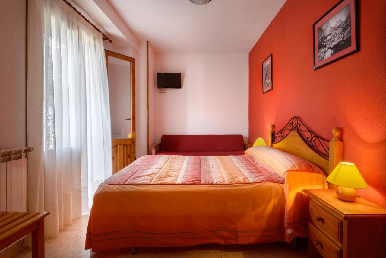 Hostal Kimboa Anso Bagian luar foto