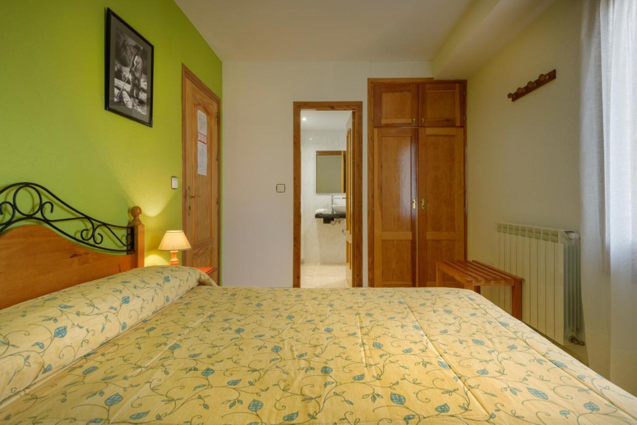 Hostal Kimboa Anso Bagian luar foto