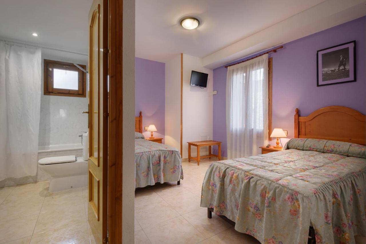 Hostal Kimboa Anso Bagian luar foto